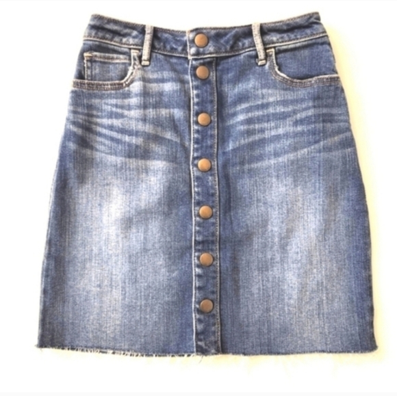 Abercrombie & Fitch Dresses & Skirts - Abercrombie & Fitch Blue Denim Pencil Skirt